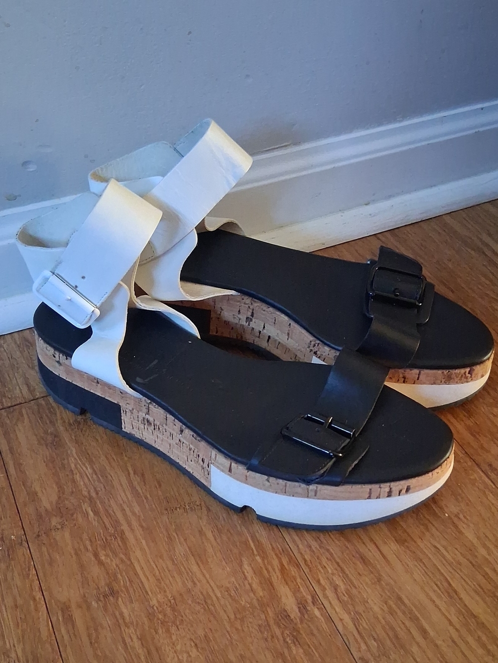Attilio Giusti Leombruni Black and White Cork Platform Sandals Size 39